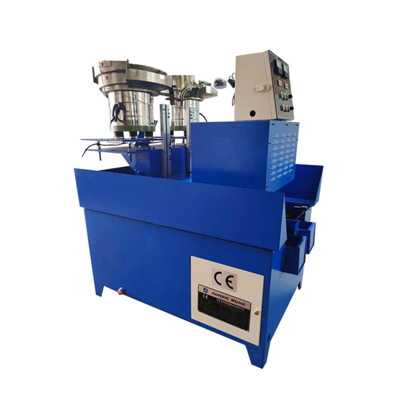 Quadratus Hex Nux Tapping Machina